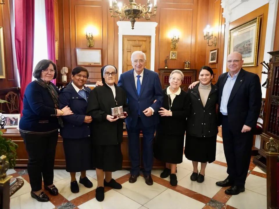 Despedida a Sor Adelina en el despacho de la Presidencia